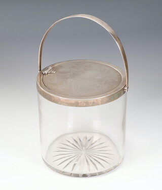 A silver mounted biscuit barrel with patented opening lid, Birmingham 1911, 13cm 