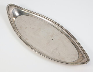 A George III boat shaped silver snuffer tray London 1800, 103 grams, 24.5cm 