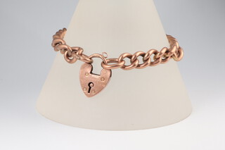 A 9ct yellow gold bracelet with padlock 13.1 grams, 18cm 
