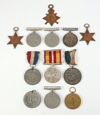 A First World War group of medals comprising British War medal, Victory medal and 1914-15 Star to 3781 Pte.W.G.Foster 14/Lond.R together with minor medallions etc 