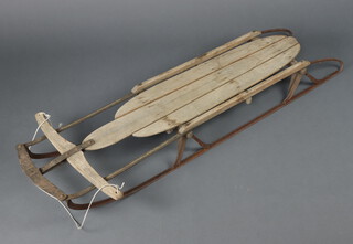 An American Flexible Flyer Airline Junior no.51 toboggan/sleigh 129cm x 32cm  