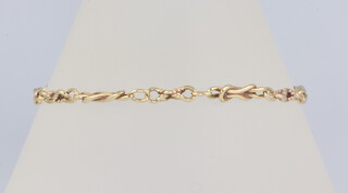 A yellow metal 18k bracelet, 18cm, 6.5 grams 