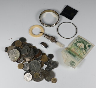 A collection of commemorative crowns and coins 