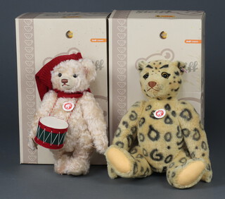 A Steiff limited edition bear The Little Drummer Boy no. 1213 of 2007, 30cm, boxed and with certificate and 1 other Leopard no. 672 of 2008, 40cm, boxed and with certificate 