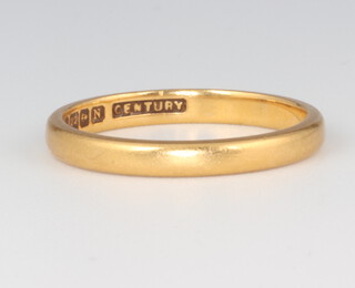 A 22ct yellow gold wedding band, 2.6 grams, size L 