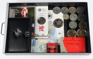 A Royal Canadian mint proof coin set 1985 and minor commemorative crowns and coins 