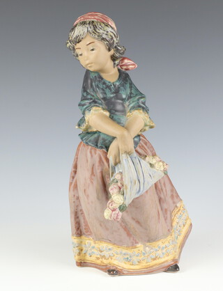 A Lladro matt figure - Gres 31cm 