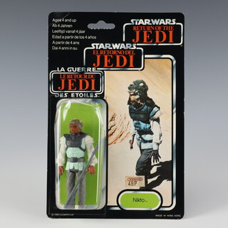 Star Wars by Palitoy, a Nikto action figure on tri logo 70 back Return of the Jedi punched  card ROTJ 70B ( Hong Kong 1983  )