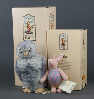 Steiff, teddy bear - Classic Pooh Piglet, limited run of 5000, 18cm, together with  a limited edition Classic Pooh Owl 27cm, both are boxed but there are no certificates 