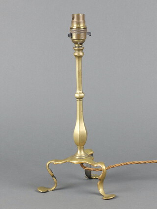 A brass Pullman table lamp 28cm h x 14cm w (possible old repair to 2 of the legs) 