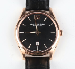 A gentleman's Hamilton stainless steel rose gilt plated automatic wristwatch with black calendar dial contained in a 40mm case numbered H386450 boxed 