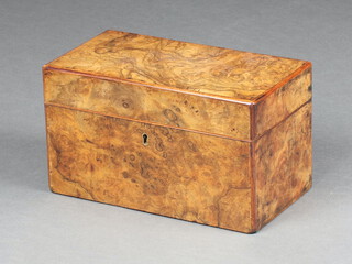 A Victorian rectangular figured walnut twin compartment tea caddy with hinged lid 14cm x 25cm x 13cm d 