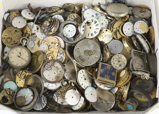A quantity of pocket and wristwatch dials 