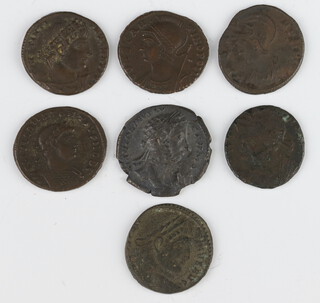 Roman Empire, 7 bronze antonianus coins, including Antoninus (138-61) and 6 Constantine or Constantius coins 