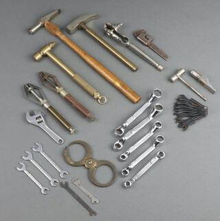 Bedford-Vanadium, five small ring spanners and other miniature clockmakers tools