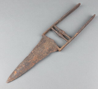 An Indian Katar (push) dagger with 22cm  blade (some corrosion) 