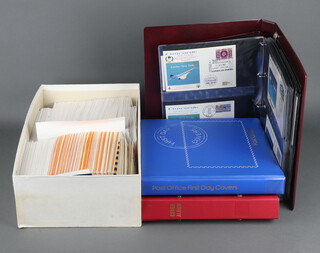An album of 100 first day covers 1930 to present day, Concorde an album of maiden inaugural flights 73 covers 1969-1986, an album of 59 first day covers of inaugural flights and transatlantic ocean voyages, a box of first day covers of Lufthansa inaugural flights 1961-1989