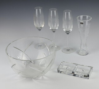 A John Rocha for Waterford Crystal fruit bowl 25cm, 3 champagne glasses, a vase and a pin tray 