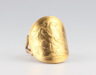 A sovereign 1890 hammered into a ring on a 0.85 gram 9ct mount, 8.85 grams gross  