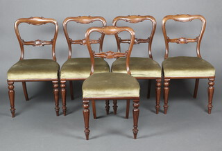 A set of 5 Victorian style mahogany spoon back dining chairs with carved mid rails and overstuffed seats, raised on turned supports 86cm h x 46cm w x 41cm d 