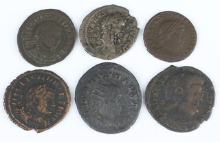 Roman Empire after 200AD a collection of 6 bronze Antonianus coins, 6 bronze coins, 7 bronze coins and a collection of 3 coins from about 200BC (22)