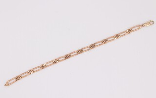 A 9ct yellow gold flat link bracelet 20cm, 15.2 grams 