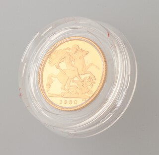 A half proof sovereign 1980, cased