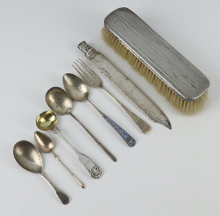A George III silver caddy spoon London 1819, 4 spoons, a fork and knife blade 129 grams 