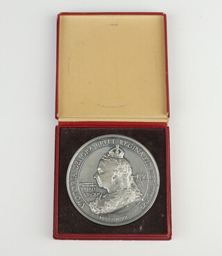 A 1997 commemorative Queen Victoria Diamond Jubilee medallion in original box 