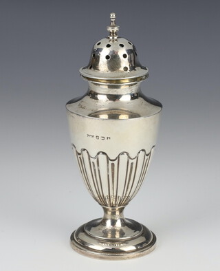 An Edwardian silver demi fluted shaker, Birmingham 1907, 85 grams, 16cm  