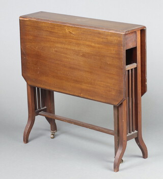 An Edwardian mahogany Sutherland table raised on pierced standard end supports 67cm x 68cm x 50cm 