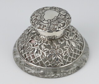 A cut glass silver mounted ink well with scroll repousse decoration, Birmingham 1901, 8.5cm 