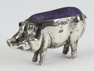 An Edwardian style silver pin holder in the form of a standing pig 5.5cm 