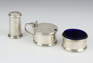 A 3 piece condiment of Georgian design London 1937 and 1938, 203 grams