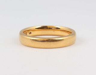A 22ct yellow gold wedding ring size N 6.1 grams