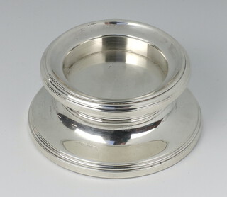 A circular candle holder Birmingham 2000 11cm 