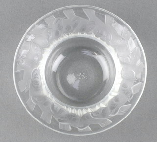 A Lalique dish "Irene" decorated with birds, engraved lower case marks, 9cm