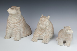 Three graduated hippopotamus by Paul Bellardo for Austin Sculptures  17cm, 21cm and 34cm