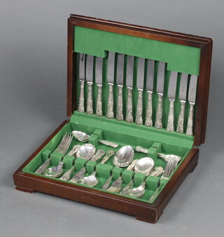 A canteen of silver plated flatware in an oak canteen box 