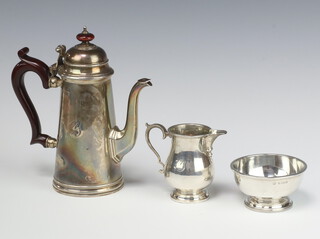 A Queen Anne style 3 piece silver cylindrical coffee set comprising coffee pot, cream jug and sugar bowl, Birmingham 1934, monogrammed Y, gross weight 476 grams 