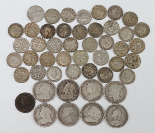 A quantity of pre-1947 coinage 98 grams