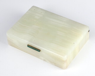 An Art Deco onyx cigarette box with silver gilt hinge 10cm 