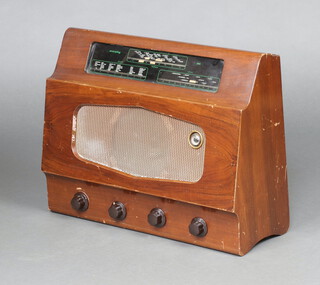 A Murphy radio contained in a walnut finished case 43cm x 56cm x 21cm 