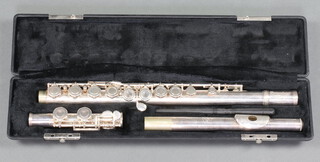 A Gemeinhardt American silver plated flute, cased