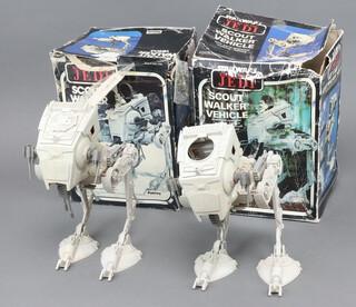 Star Wars by Palitoy, 2 scout walkers, boxed (the boxes are in poor condition, the scout walkers are missing pieces and are yellowed)