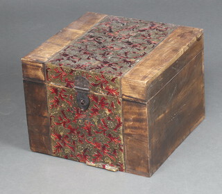 An Eastern hardwood trinket box with hinged lid 25cm x 33cm x 33cm 