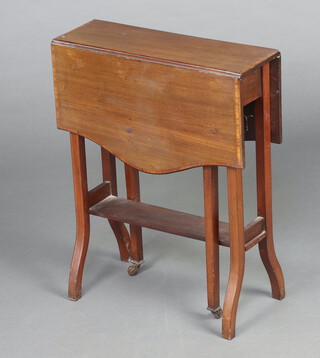 An Edwardian inlaid and crossbanded mahogany shaped Sutherland table raised on outswept supports 62cm h x 48cm w x 16cm 