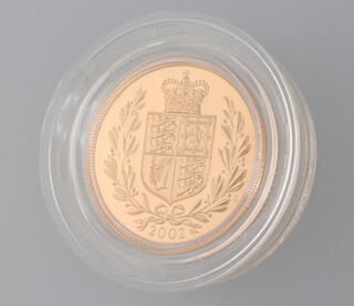 An Elizabeth II sovereign, 2002, cased