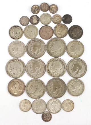 A quantity of pre-1947 coinage, 211 grams 