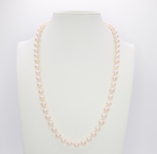A string of cultured pearls with 9ct yellow gold clasp, 48cm 